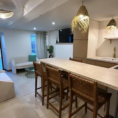 Holiday home Jolie Maison 3 Ch 5 Min Gare & Centre *